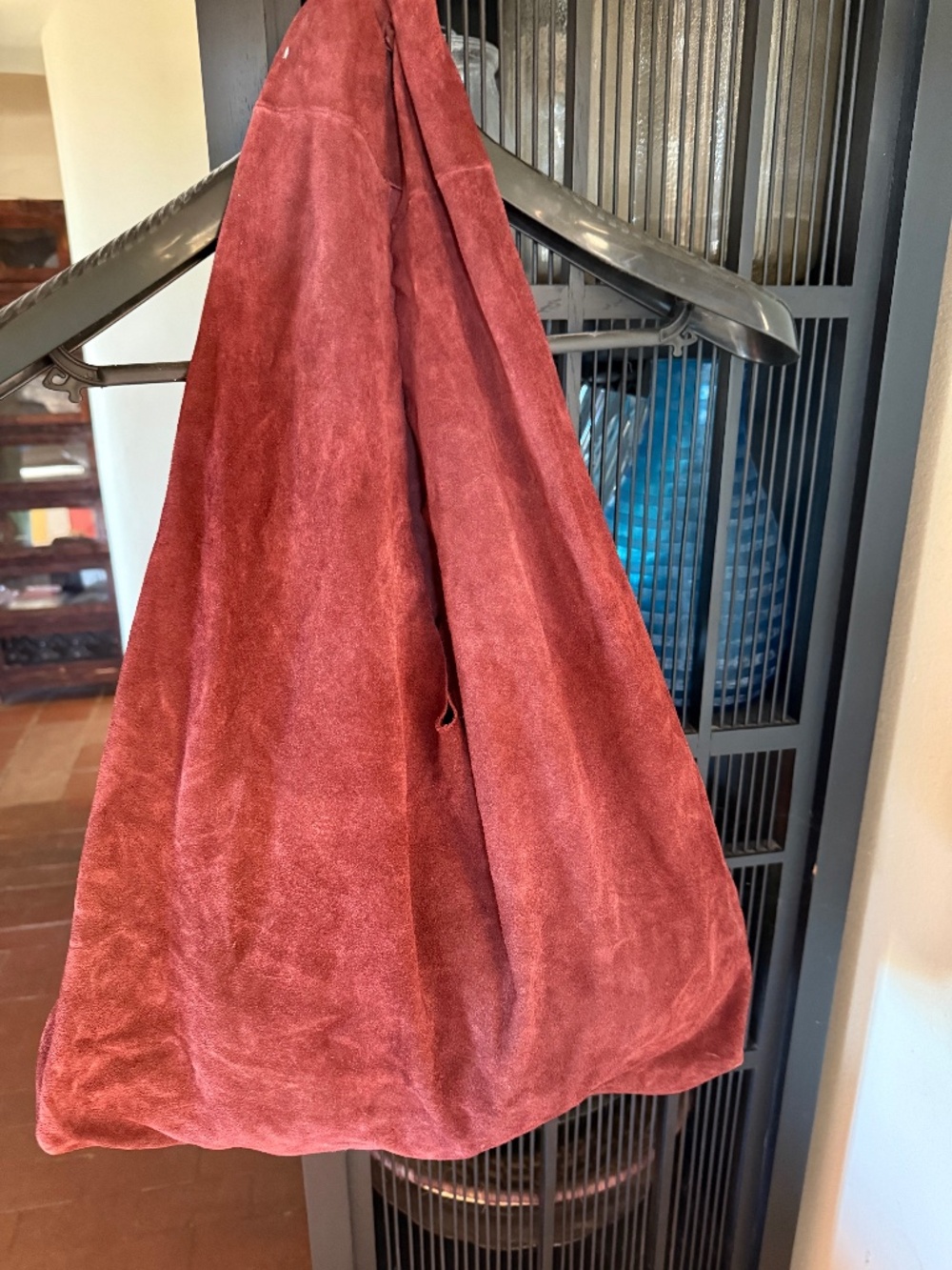 THE ROW Suede Bindle Knot Shoulder Bag - Burgundy